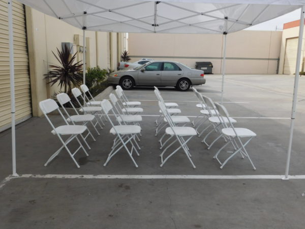 Photo of Side view of standard folding chairs
