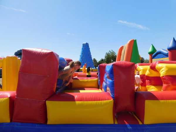inflatable obstacle course jumper rental